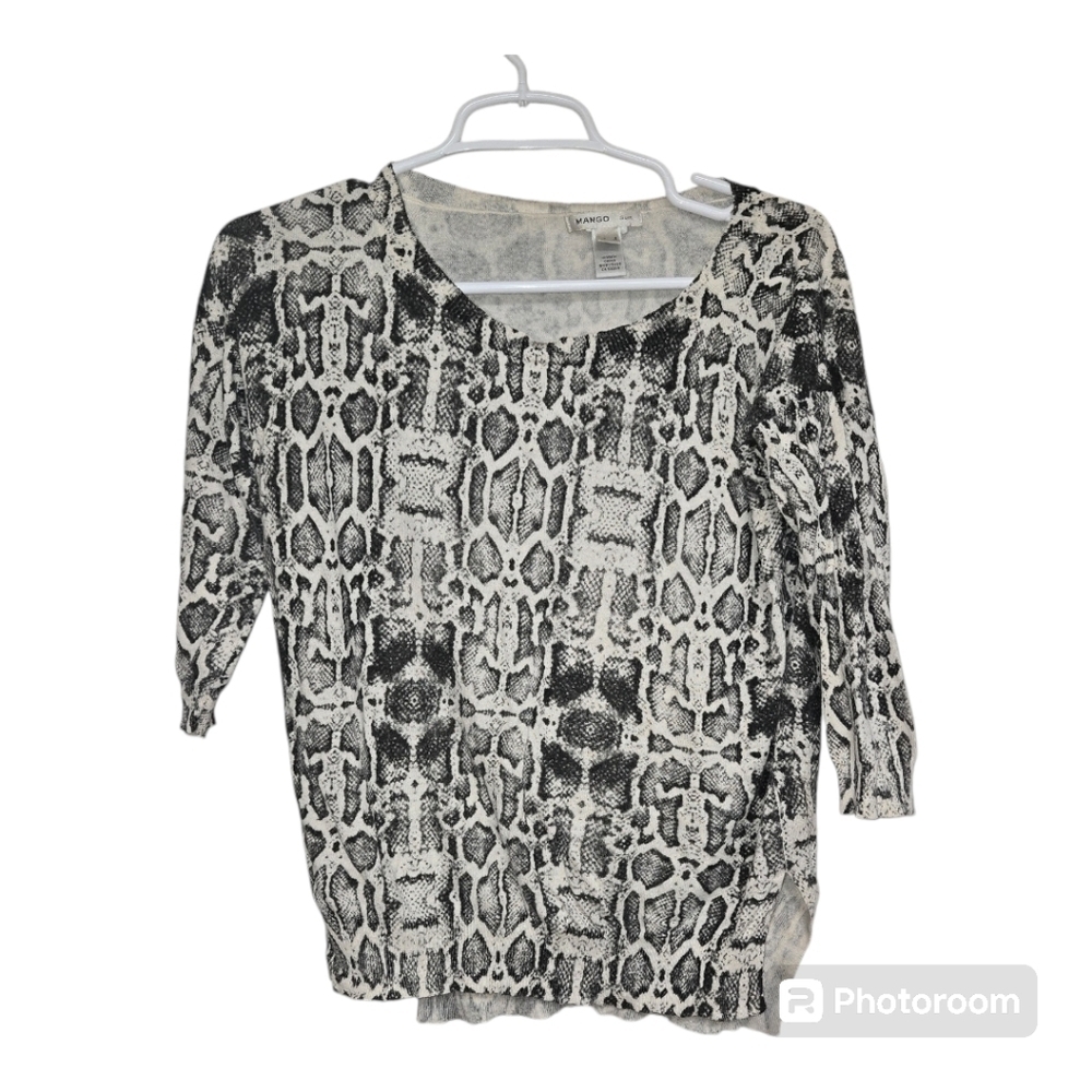 Mango XS Black White Snake Print Knit Top 3/4 Sleeve